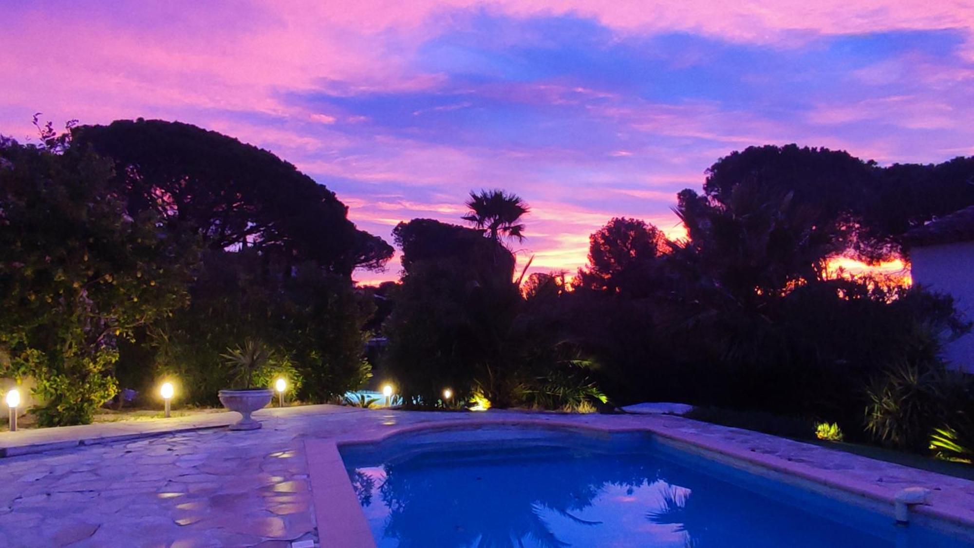 Grand Appartement Dans Maison Avec Piscine Privee Fréjus Dış mekan fotoğraf