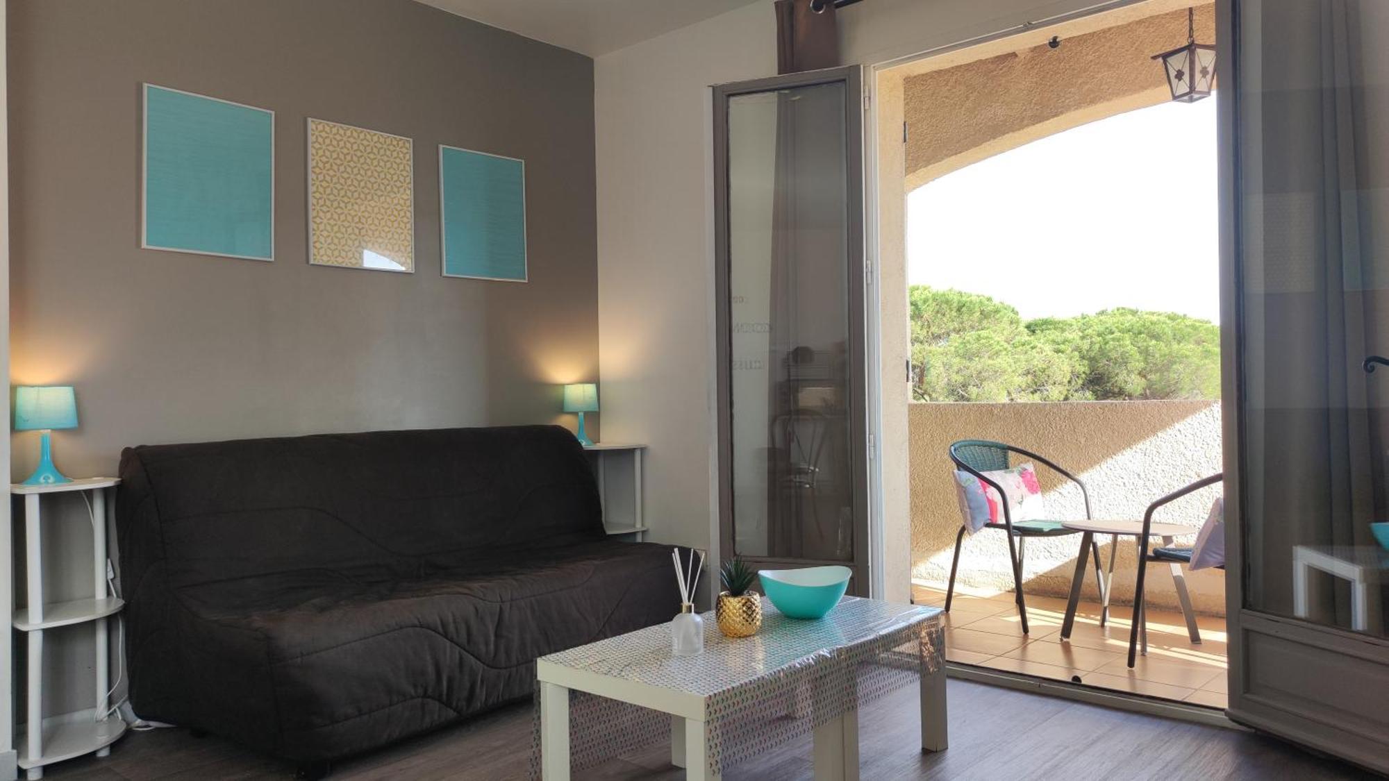 Grand Appartement Dans Maison Avec Piscine Privee Fréjus Dış mekan fotoğraf