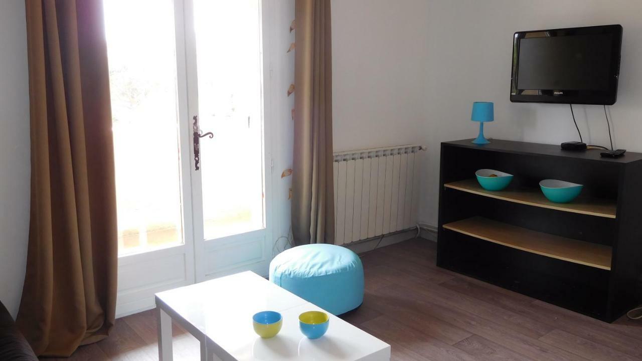 Grand Appartement Dans Maison Avec Piscine Privee Fréjus Dış mekan fotoğraf